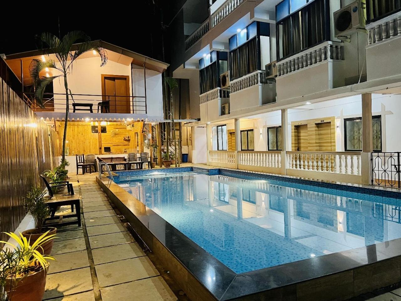Hotel Pleasure Inn Near Turtle Beach Morjim Manage By Ld Group Of Hospitality Buitenkant foto
